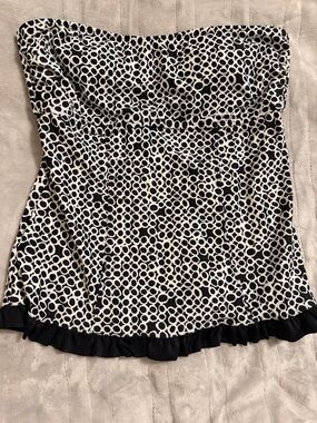 Black & White Printed Strapless Swim Cami with Ruffle Hem